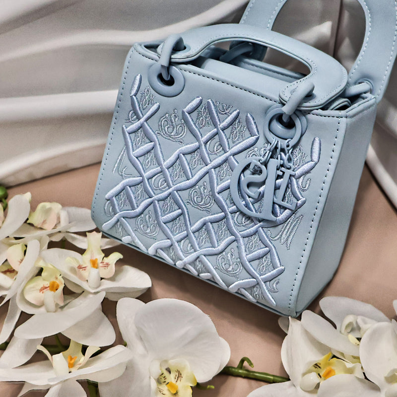 EMBROIDERED MINI TOTE BAG