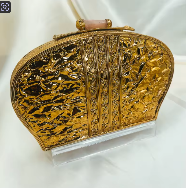 ASÓ ÉLAN LUXE MOTHER OF PEARL & RAW GEMSTONE CLUTCH – SCULPTED SHELL EVENING PURSE